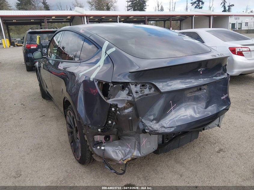 2023 Tesla Model y Performance Dual Motor All-wheel Drive Grey Lot 111044823733 Vin 7SAYGDEF3PF825421