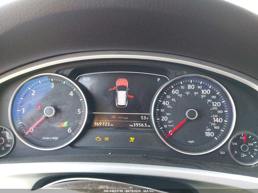 2012 Volkswagen Touareg Tdi Lux VIN: WVGFK9BP3CD000604 Lot: 44823745