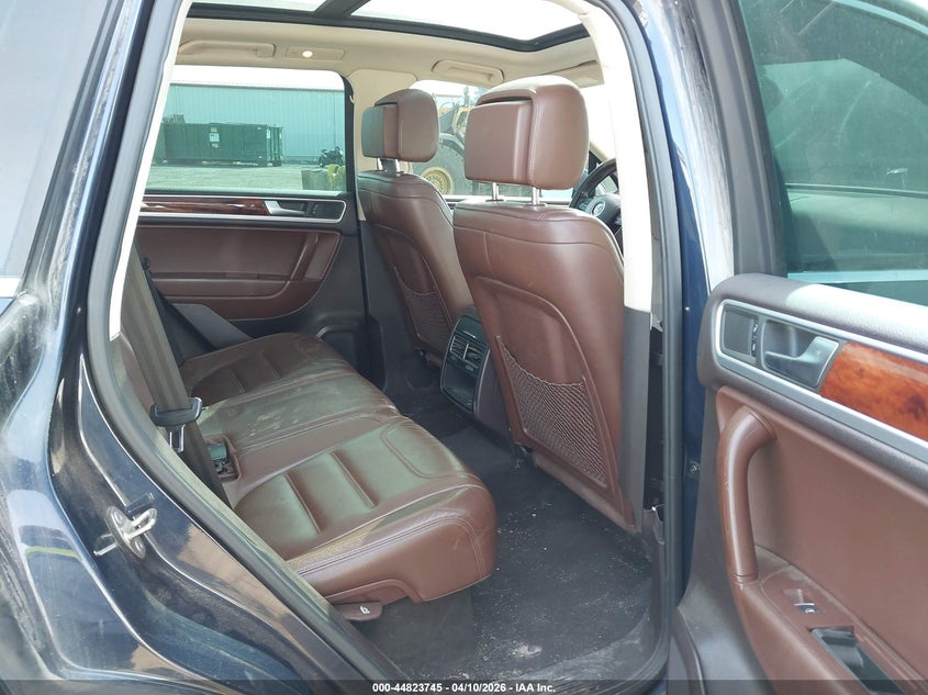 2012 Volkswagen Touareg Tdi Lux VIN: WVGFK9BP3CD000604 Lot: 44823745