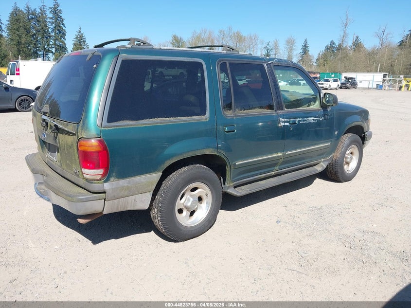 2000 Ford Explorer Xlt