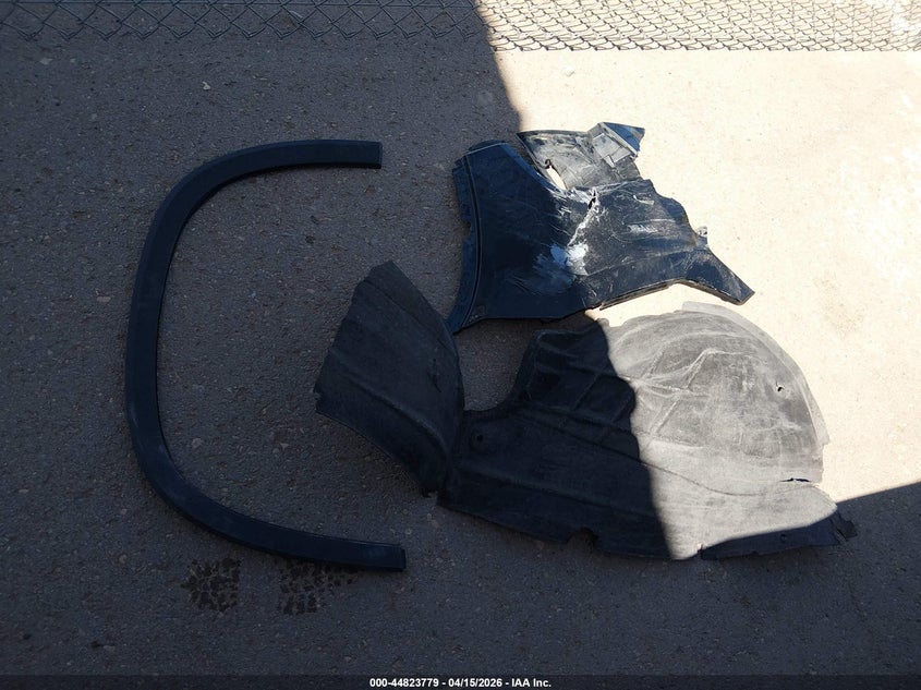 2018 Chevrolet Traverse Ls VIN: 1GNERFKW3JJ227332 Lot: 44823779