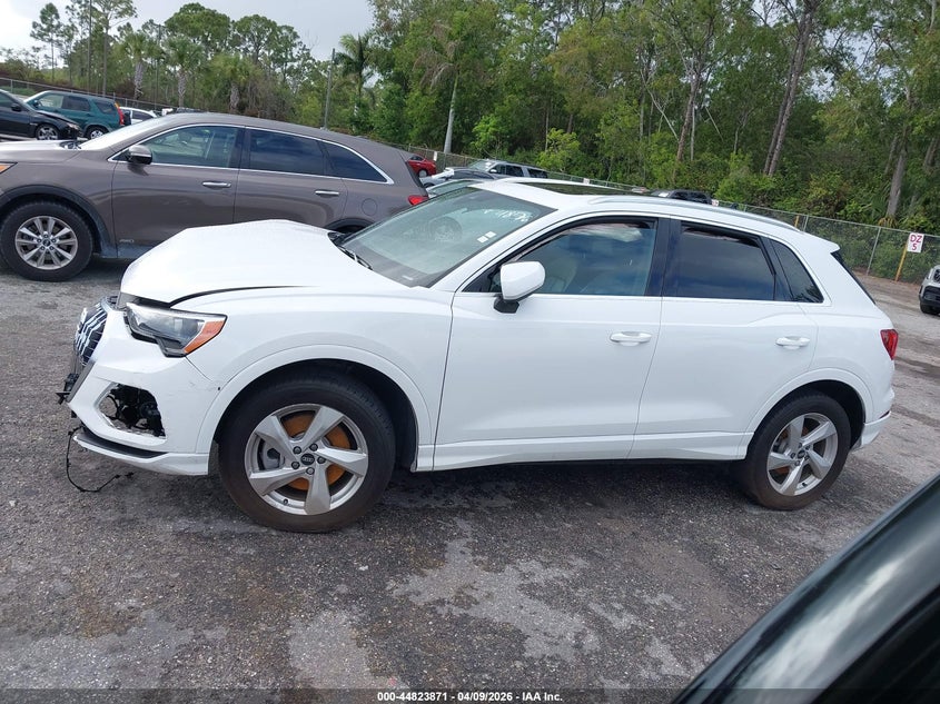 2021 Audi Q3 Premium 40 Tfsi Quattro Tiptronic VIN: WA1AUCF37M1074876 Lot: 44823871