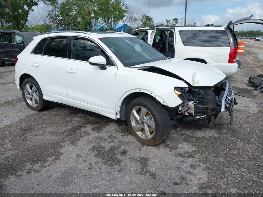2021 Audi Q3 Premium 40 Tfsi Quattro Tiptronic