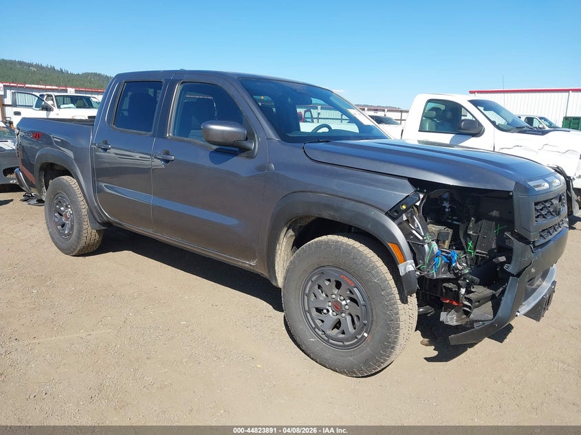 2026 Nissan Frontier Pro-4X 4X4