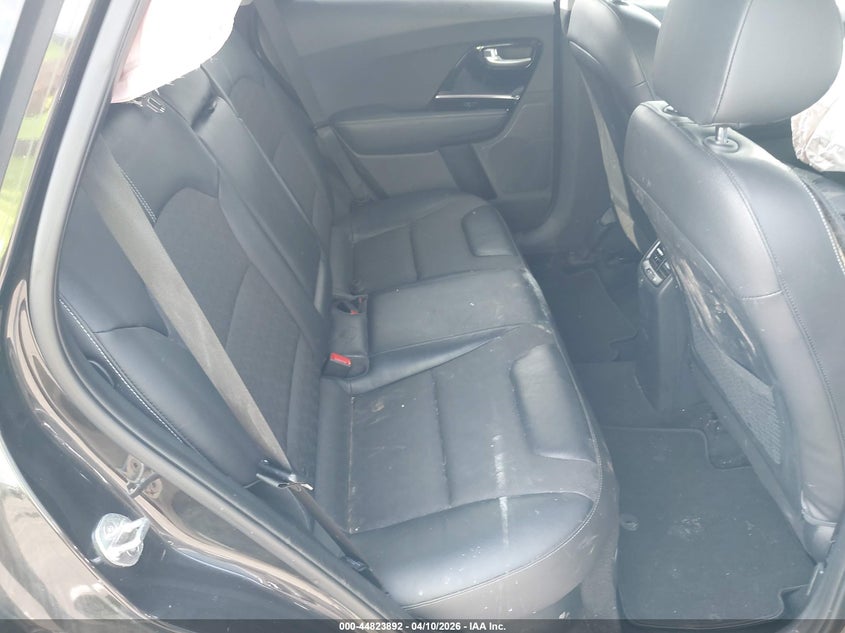 KNDCC3LC2H5056256 2017 Kia Niro 1.6 Ex black