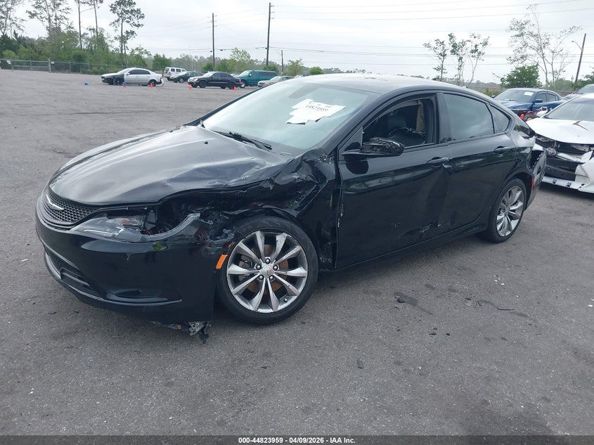 2016 Chrysler 200 S