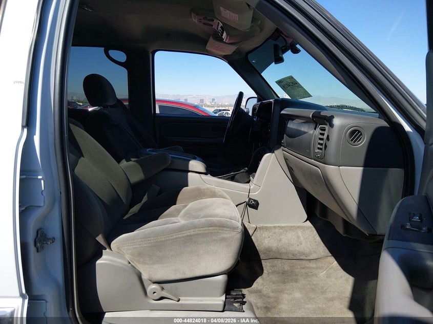 2004 GMC Yukon Sle