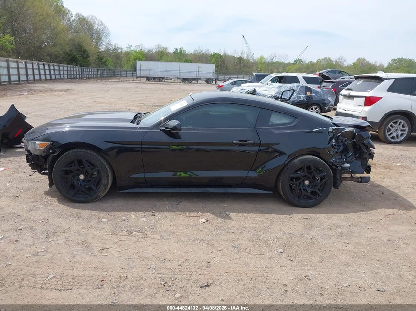 2017 Ford Mustang 3.7 V6 black Lot 111044824132 Vin 1FA6P8AMXH5301420