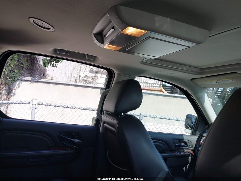 2013 Cadillac Escalade Esv Luxury VIN: 1GYS3HEF1DR151503 Lot: 44824140