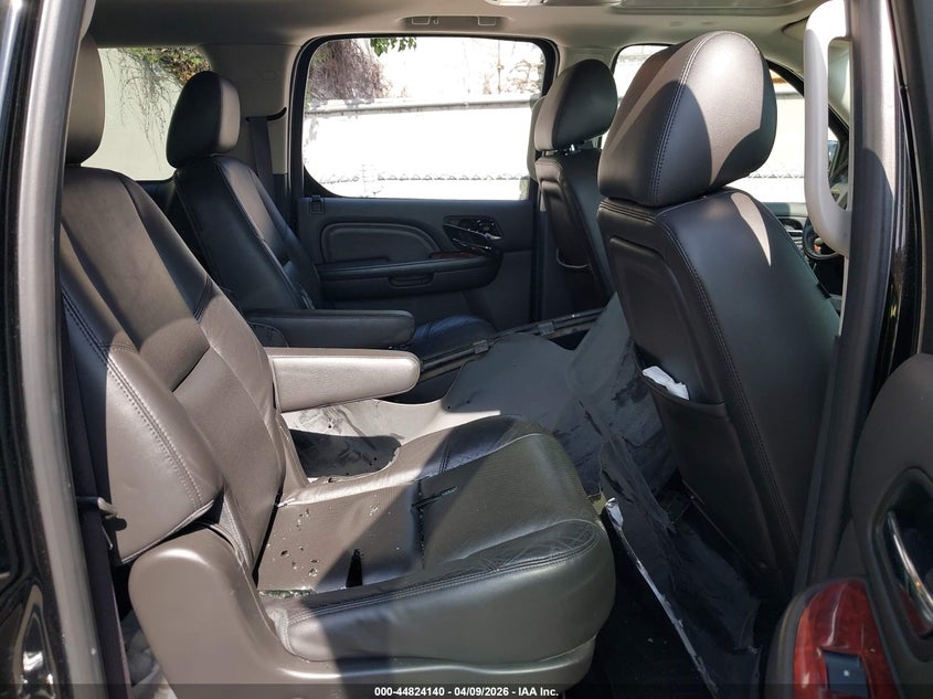 2013 Cadillac Escalade Esv Luxury VIN: 1GYS3HEF1DR151503 Lot: 44824140