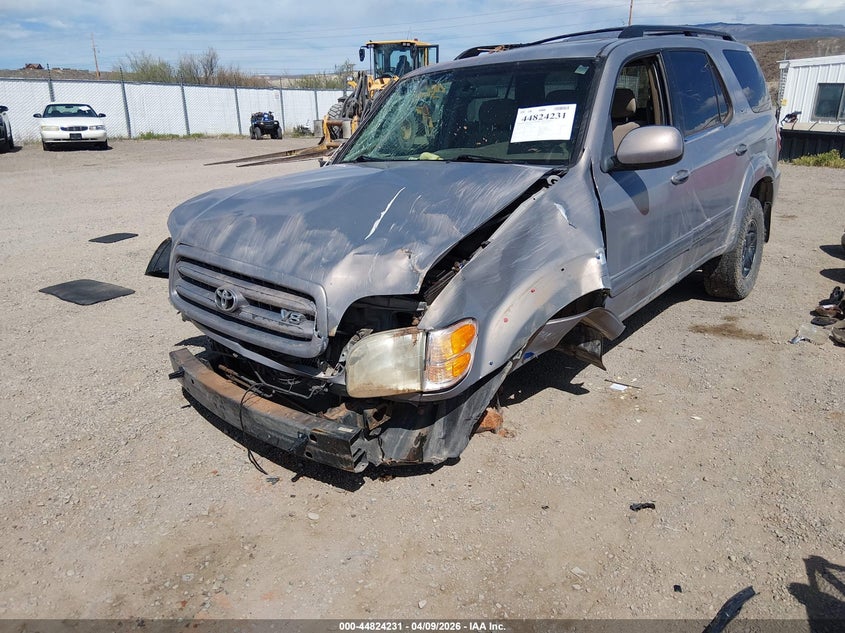 2001 TOYOTA SEQUOIA SPORT UTILITY VEHICLE 4.7L V-8 DOHC, 240HP