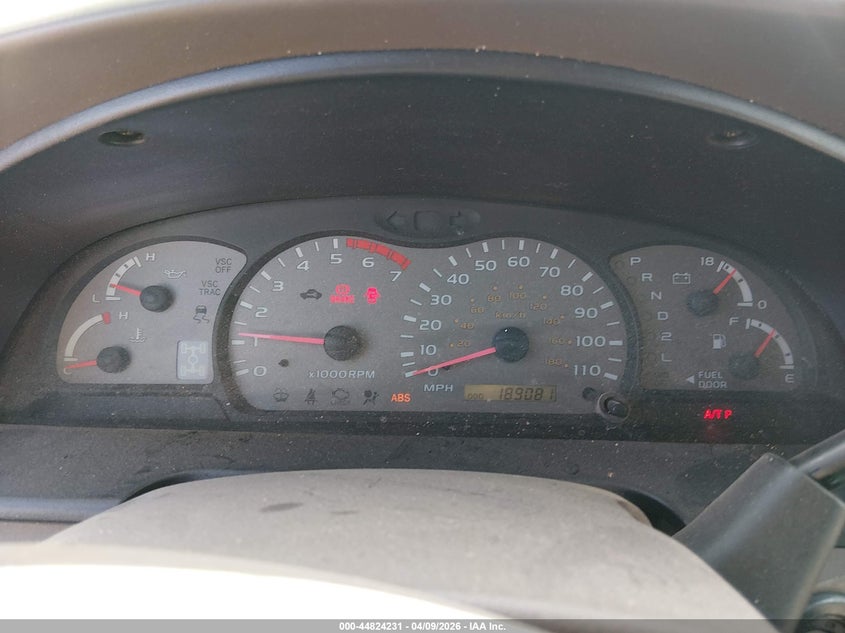 2001 TOYOTA SEQUOIA SPORT UTILITY VEHICLE 4.7L V-8 DOHC, 240HP