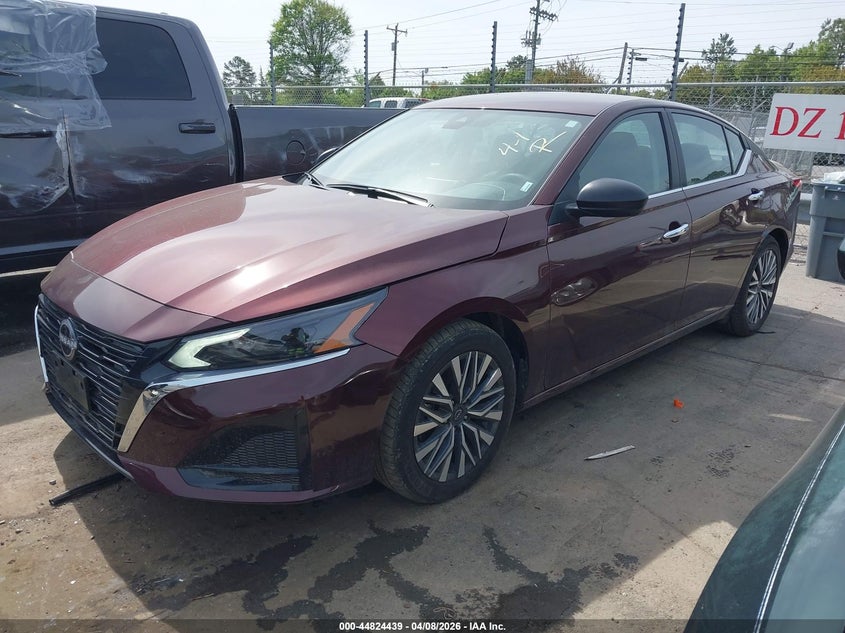 2025 Nissan Altima Sv Fwd