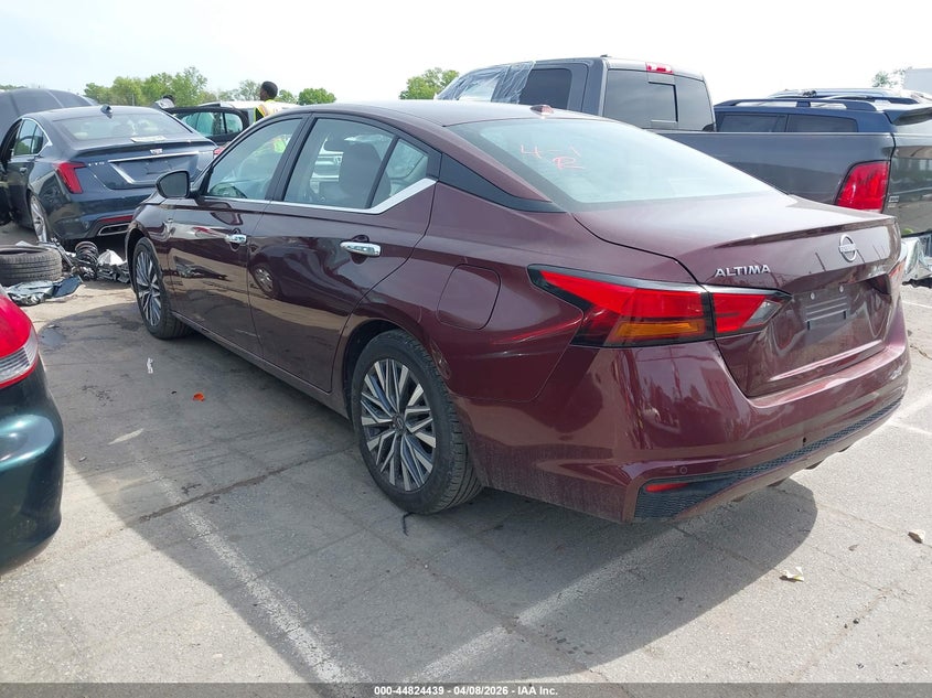 2025 Nissan Altima Sv Fwd