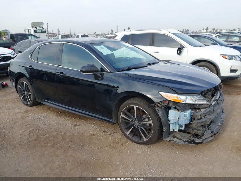 2020 Toyota Camry Xse
