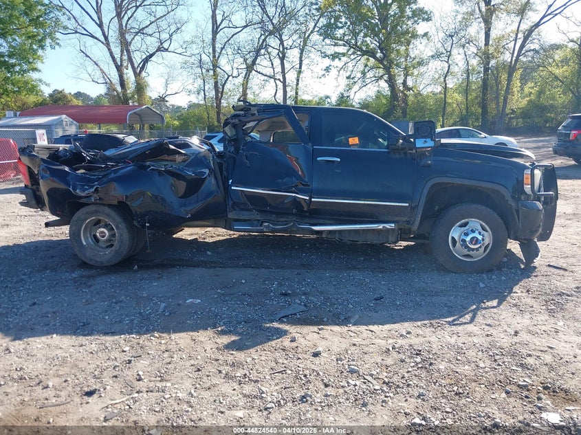 2017 Gmc SIERRA 3500Hd Denali black Lot 111044824540 Vin 1GT42YEY6HF215643
