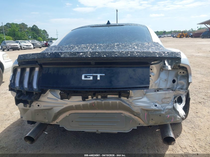 1FA6P8CF8F5378055 2015 Ford Mustang 5.0 Gt Premium silver