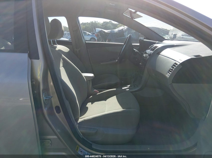 2011 Toyota Corolla Le