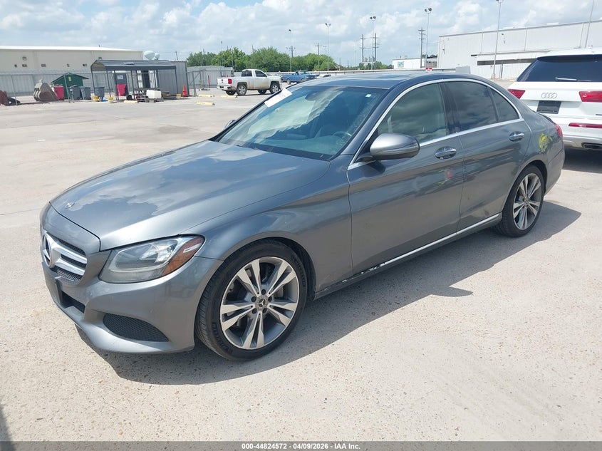 2018 Mercedes-Benz C 300 55SWF4JB9JU269647 photo 1