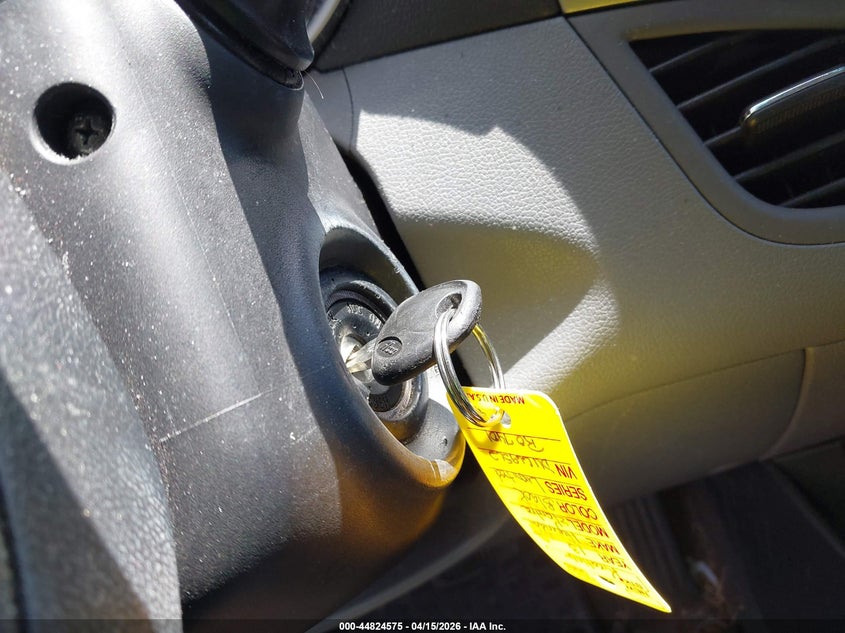 2013 Hyundai Elantra Limited VIN: KMHDH4AE1DU669562 Lot: 44824575