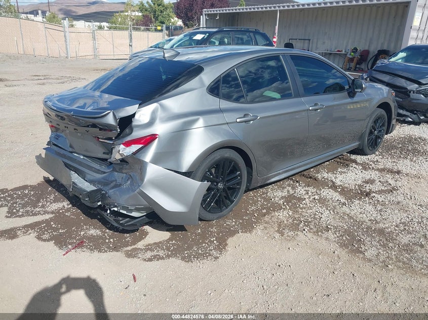 Vin: 4t1dbadk6tu051038, lot: 45321848, toyota camry se 20264