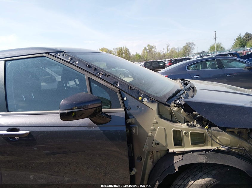 2022 Kia Carnival Mpv Lx Seat Package VIN: KNDNB4H3XN6155939 Lot: 44824628