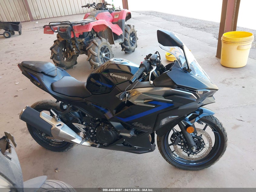 2025 Kawasaki Ex500 A/B VIN: ML5EXGJ16SDA50203 Lot: 44824697