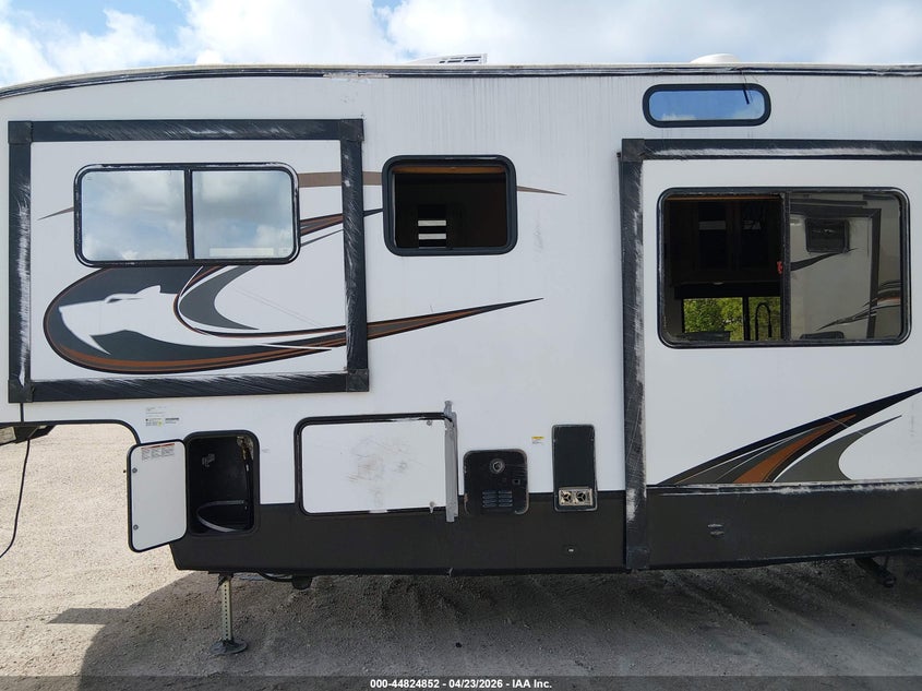 2023 FOREST RIVER SABRE auction photo 6