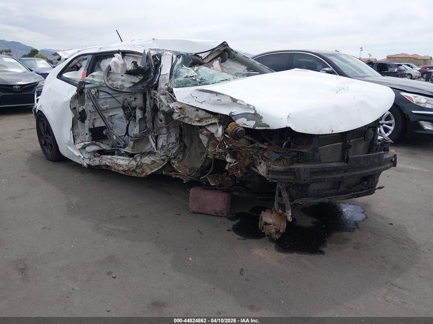 2010 KIA FORTE KOUP auction photo 1