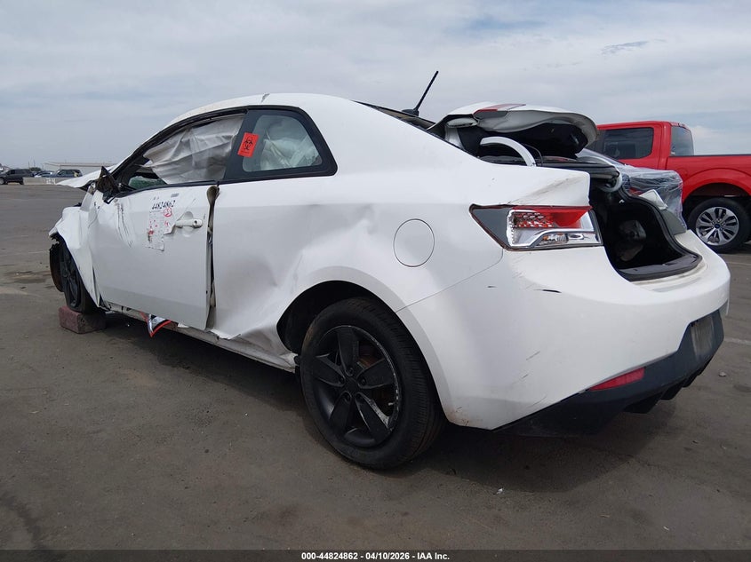 2010 KIA FORTE KOUP auction photo 3