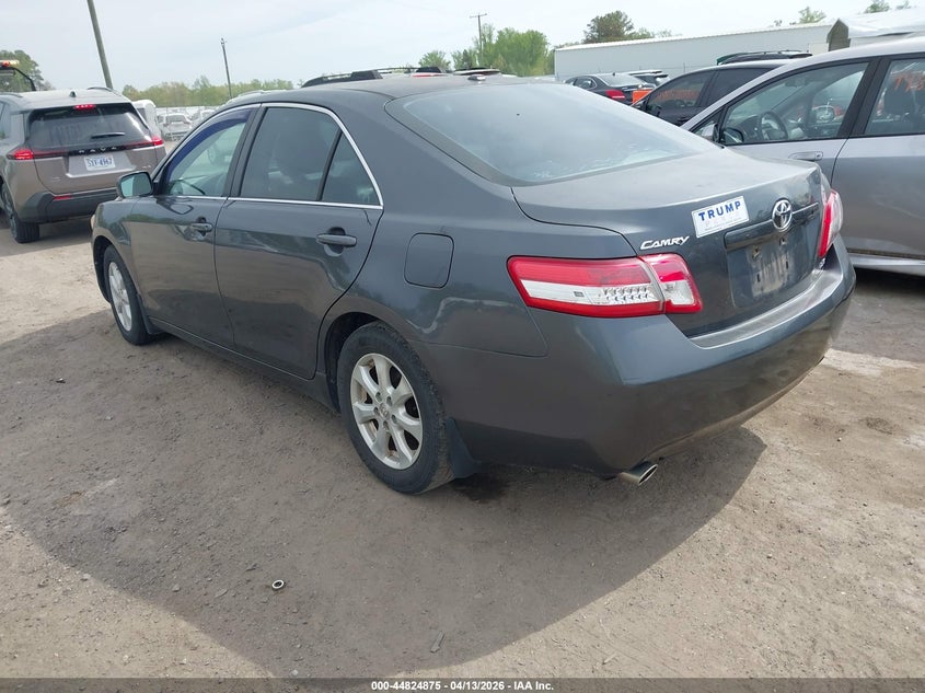 2010 Toyota Camry Le V6