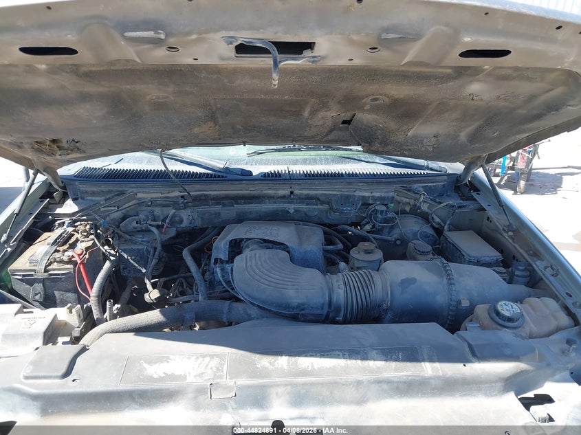 2002 Ford F-150 Lariat/Xlt VIN: 1FTRW08L12KC56143 Lot: 44824891