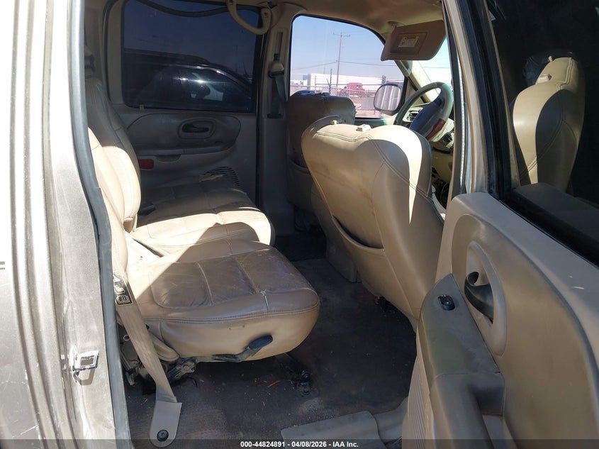 2002 Ford F-150 Lariat/Xlt VIN: 1FTRW08L12KC56143 Lot: 44824891