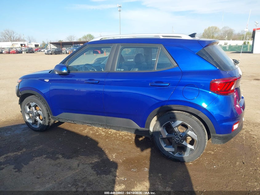 2022 Hyundai Venue Limited VIN: KMHRC8A39NU186803 Lot: 44824902