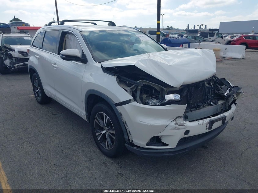 2016 Toyota Highlander Xle V6