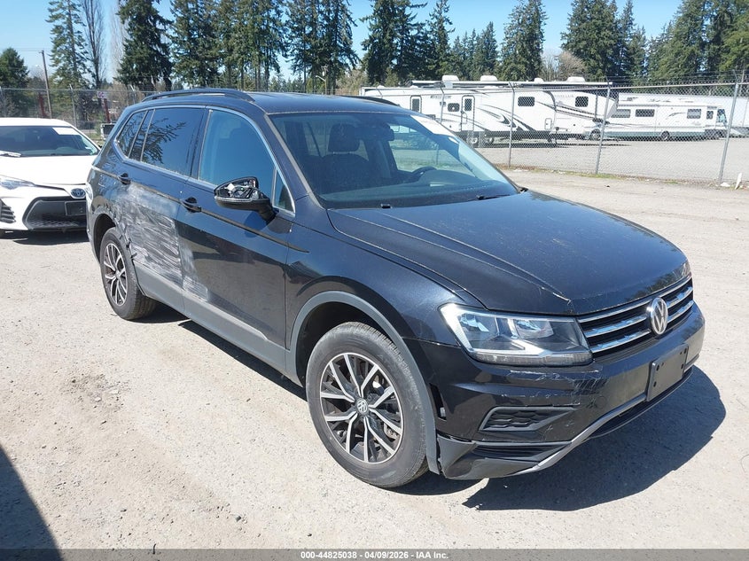 2021 Volkswagen Tiguan 2.0T Se/2.0T Se R-Line Black/2.0T Sel
