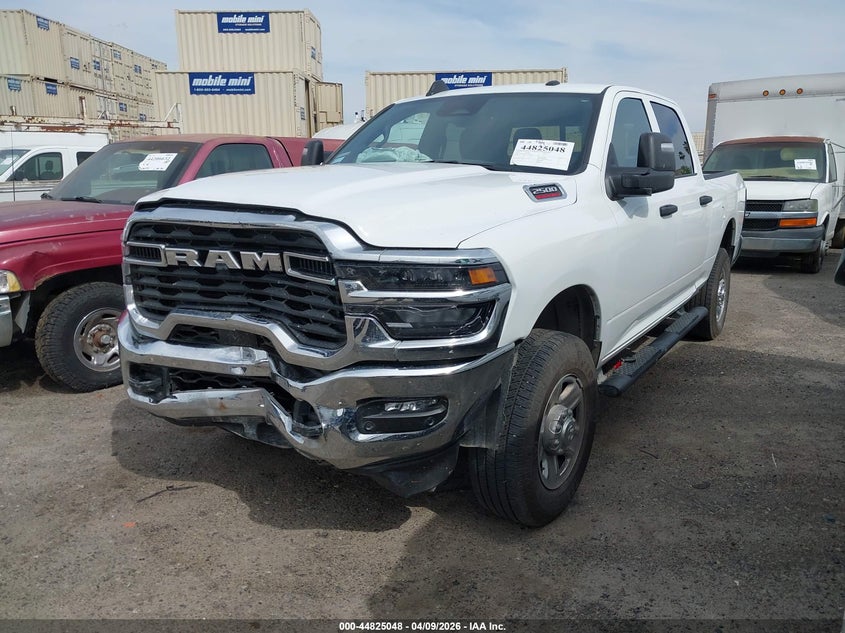Vin: 3c6ur5cjxsg572109, lot: 45322319, ram 2500 tradesman  4x4 6'4 box 20252