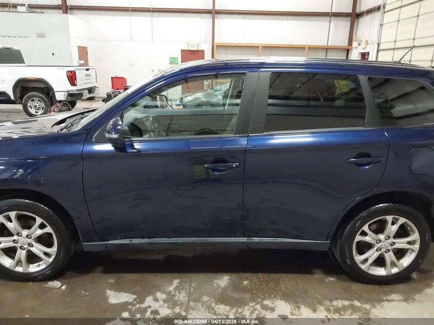 2014 Mitsubishi Outlander Se VIN: JA4AZ3A37EZ017945 Lot: 44825095