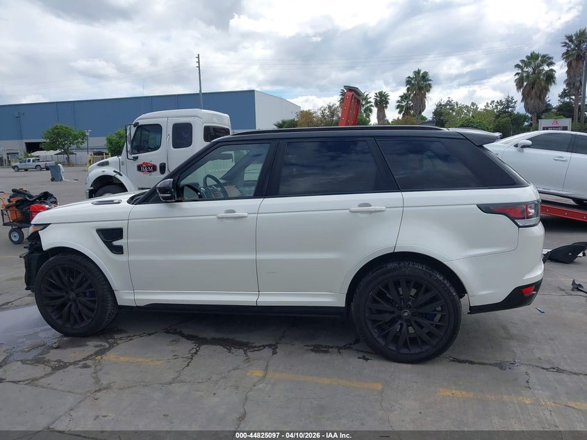 2017 Land Rover Range Rover Sport 5.0L V8 Supercharged Svr VIN: SALWZ2FE3HA147829 Lot: 44825097