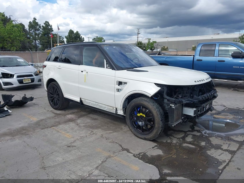 2017 Land Rover Range Rover Sport 5.0L V8 Supercharged Svr VIN: SALWZ2FE3HA147829 Lot: 44825097