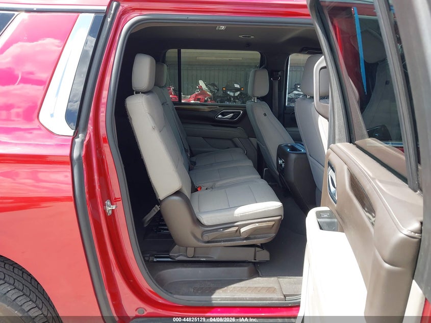 2022 GMC Yukon Xl 2Wd Sle VIN: 1GKS1FKD4NR238918 Lot: 44825129