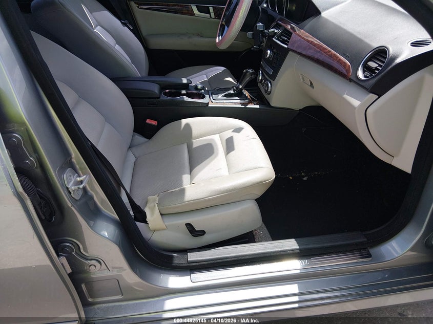 2012 Mercedes-Benz C 250 Sport