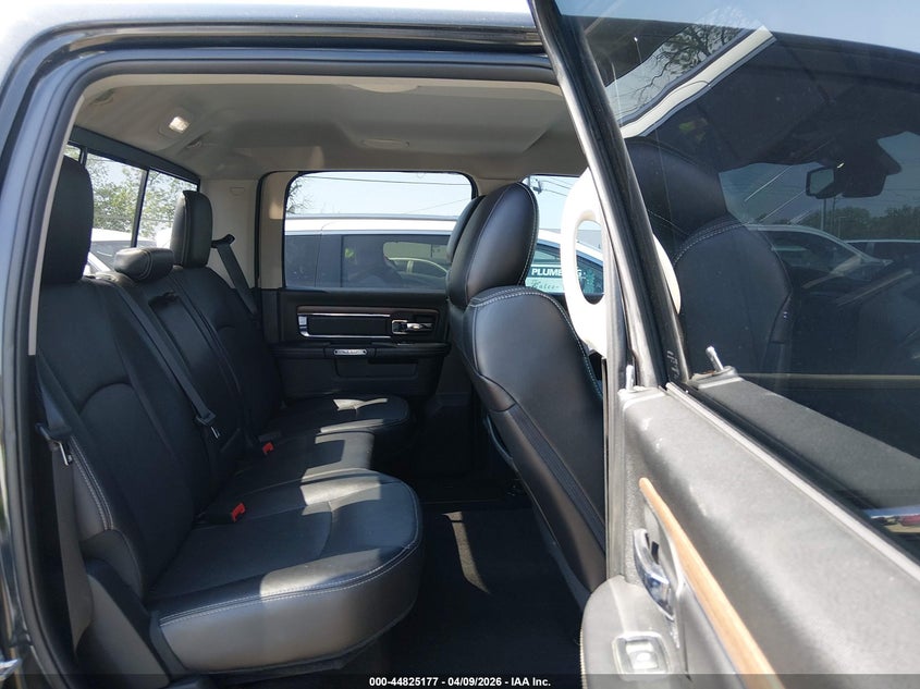 2017 RAM 1500 auction photo 8