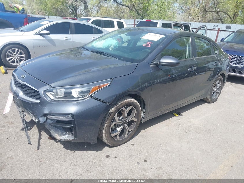 VIN 3KPF24AD4ME349737 2021 KIA FORTE LXS