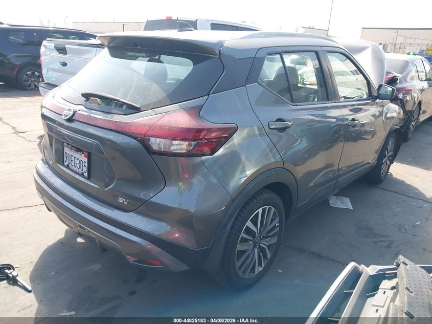 2021 Nissan Kicks Sv Xtronic Cvt