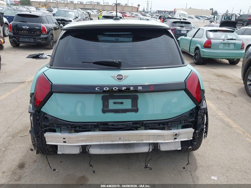 2025 Mini Hardtop Cooper S VIN: WMW23GD01S2W96066 Lot: 44825375