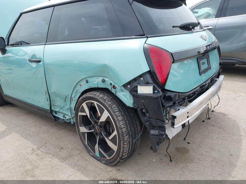 2025 Mini Hardtop Cooper S VIN: WMW23GD01S2W96066 Lot: 44825375