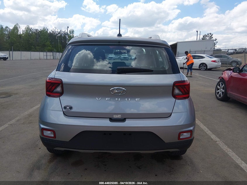 2024 Hyundai Venue Sel VIN: KMHRC8A30RU311340 Lot: 44825385