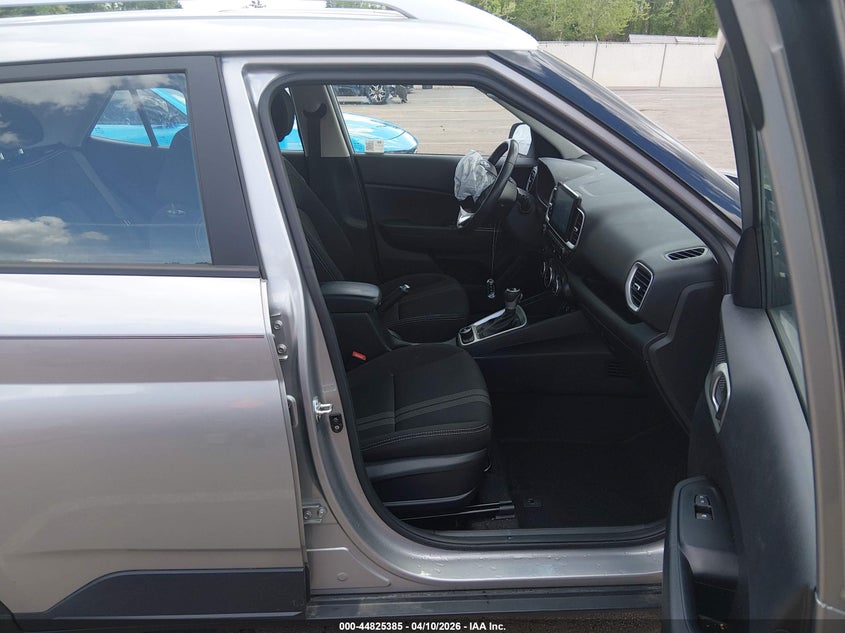 2024 Hyundai Venue Sel VIN: KMHRC8A30RU311340 Lot: 44825385