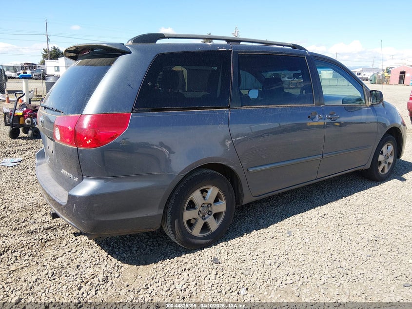 2009 Toyota Sienna Le